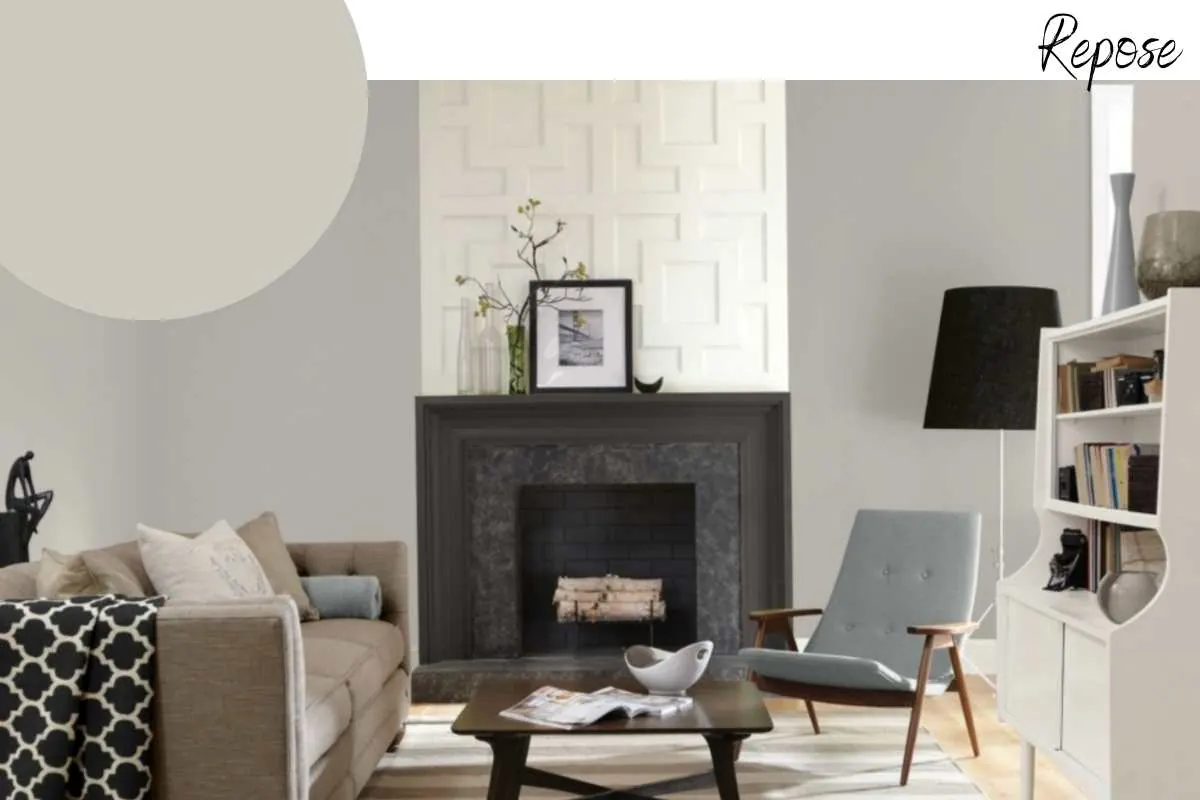 A living room painted in Repose Gray SW 7015, a warm gray with a beige undertone